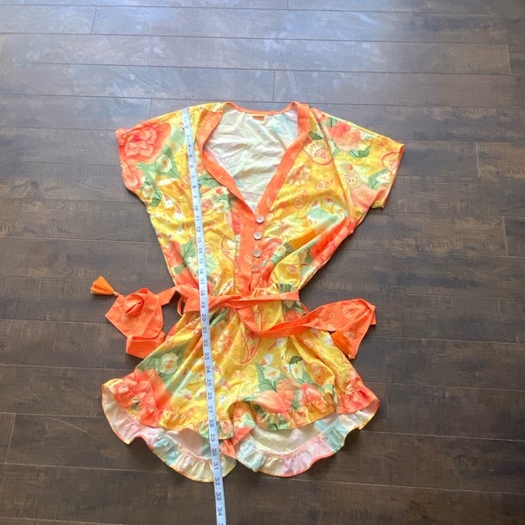 Agua  Bendita Floral  print V neck Romper - Picture 10 of 13